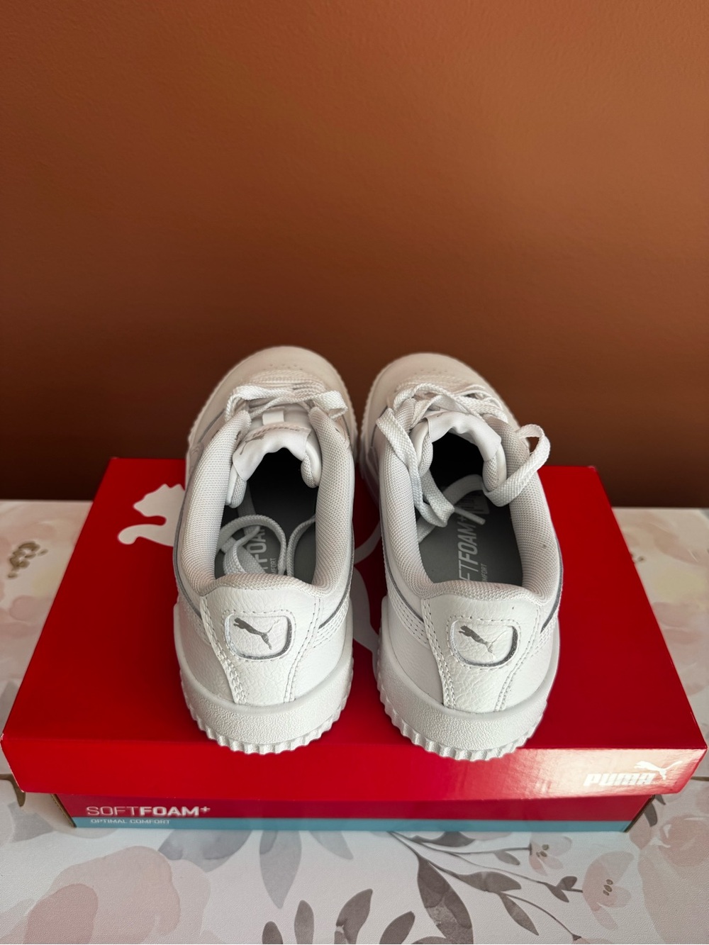 Brand New Puma Carina L Sneakers – Women’s Size 7 - Picture 4 of 9